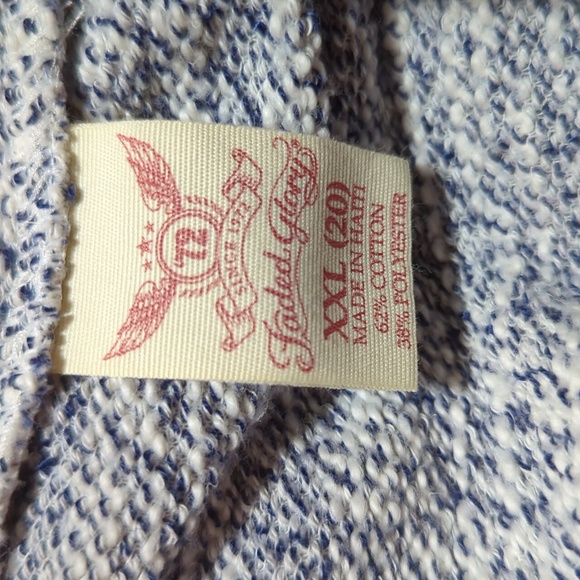 Sweater - Picture 2 of 3